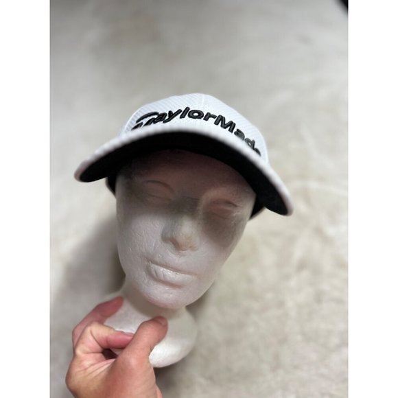 TaylorMade performance white hat size L/XL - Picture 4 of 9